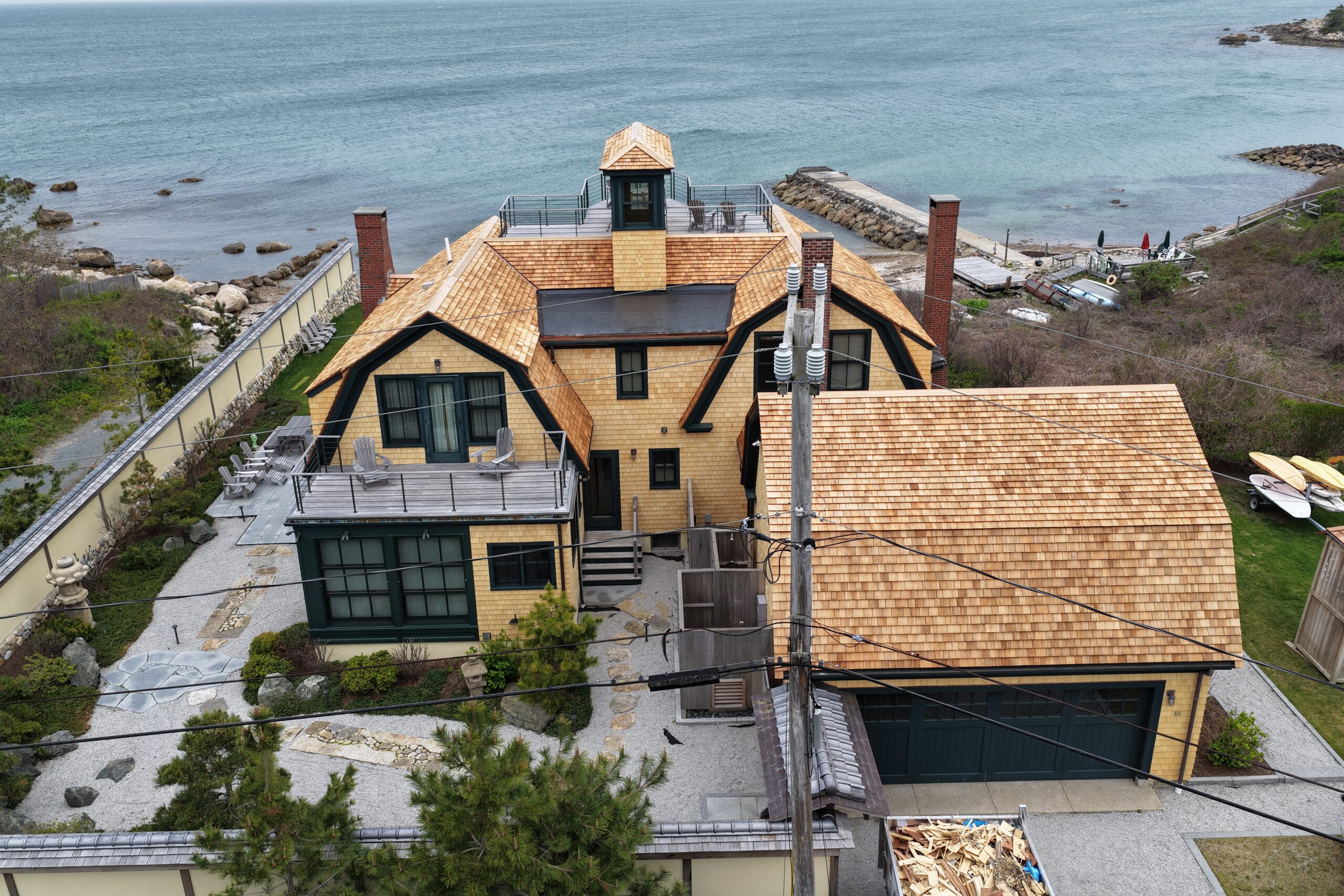 Yellow cedar siding - view 8
